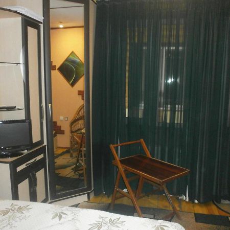 Kitech Guest House Odessa Zewnętrze zdjęcie