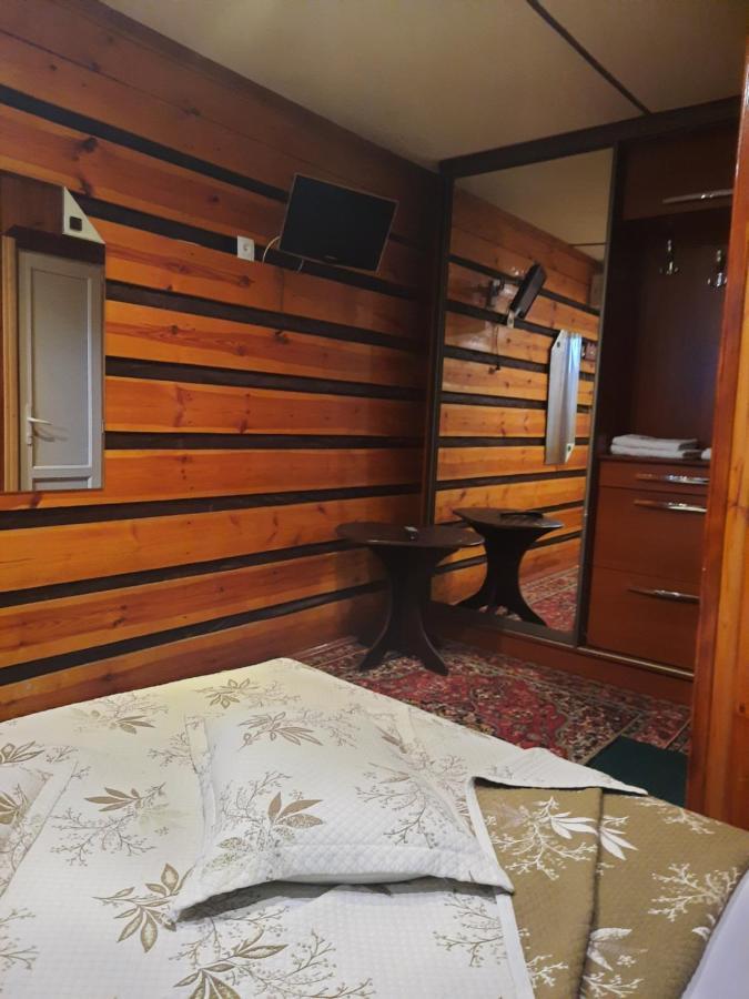 Kitech Guest House Odessa Zewnętrze zdjęcie