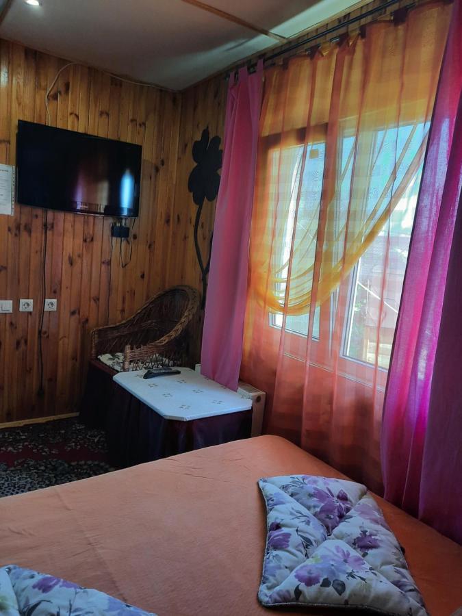 Kitech Guest House Odessa Zewnętrze zdjęcie