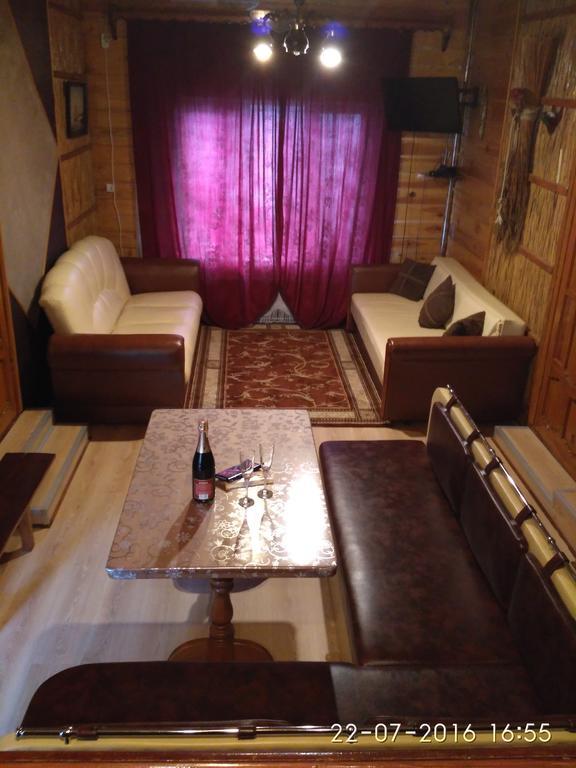 Kitech Guest House Odessa Zewnętrze zdjęcie